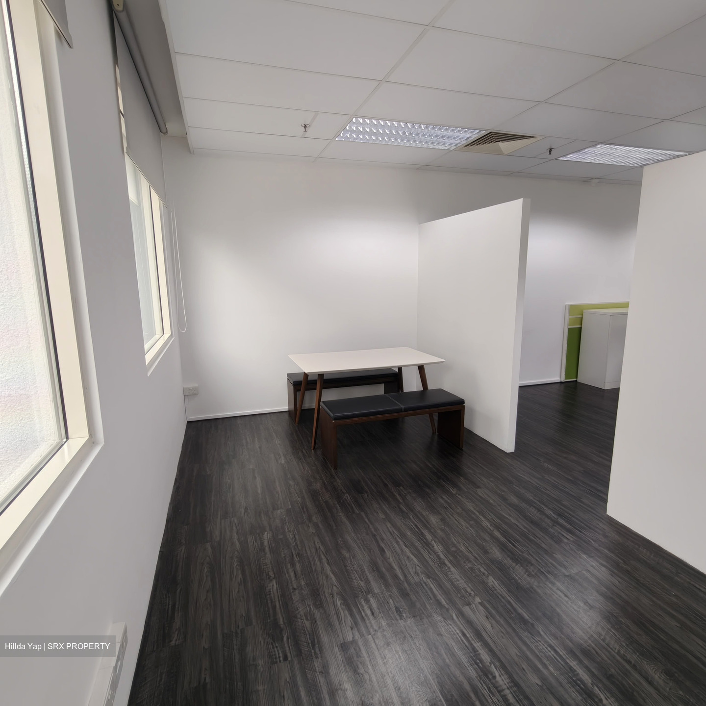 Burlington Square (D7), Office #561183901